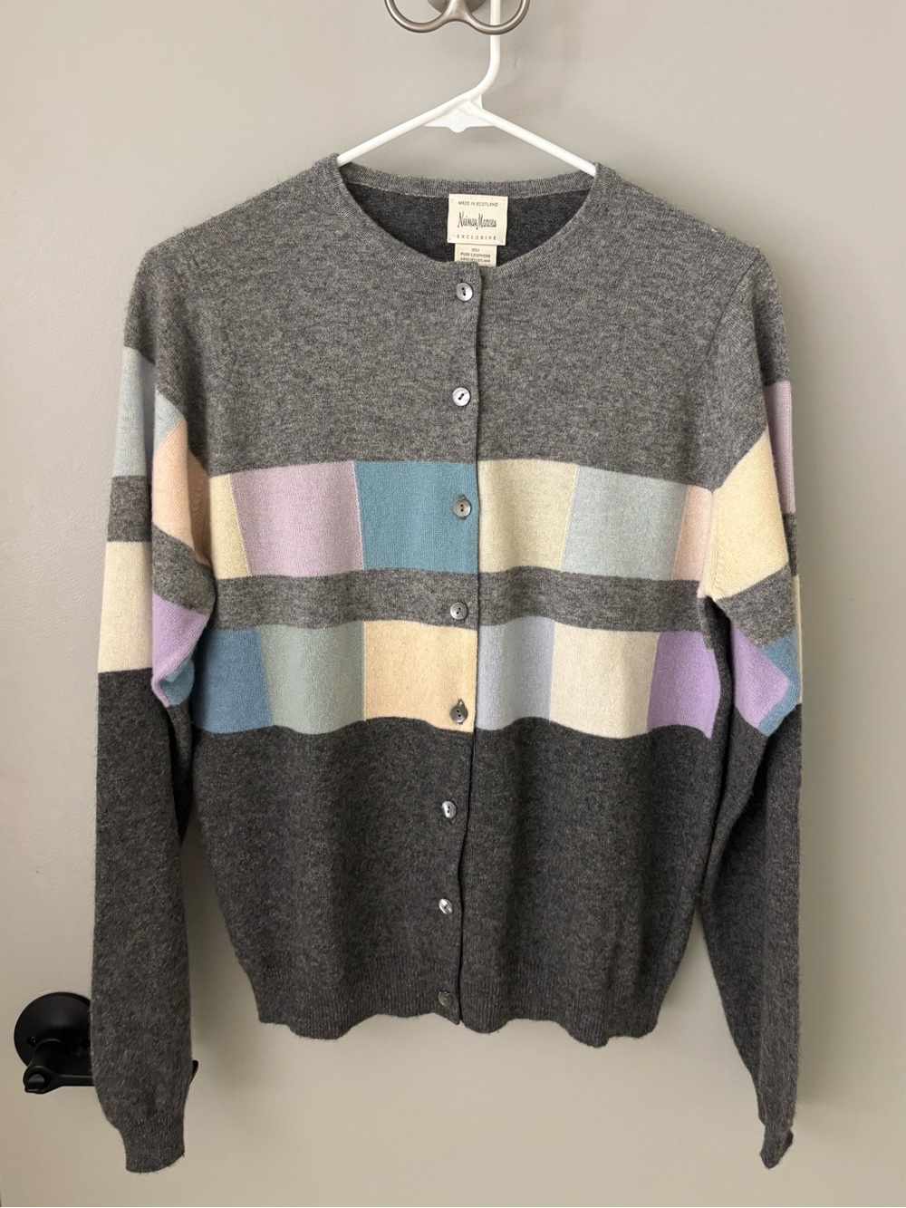 Vintage Neiman Marcus Exclusive 100% Cashmere Cardigan